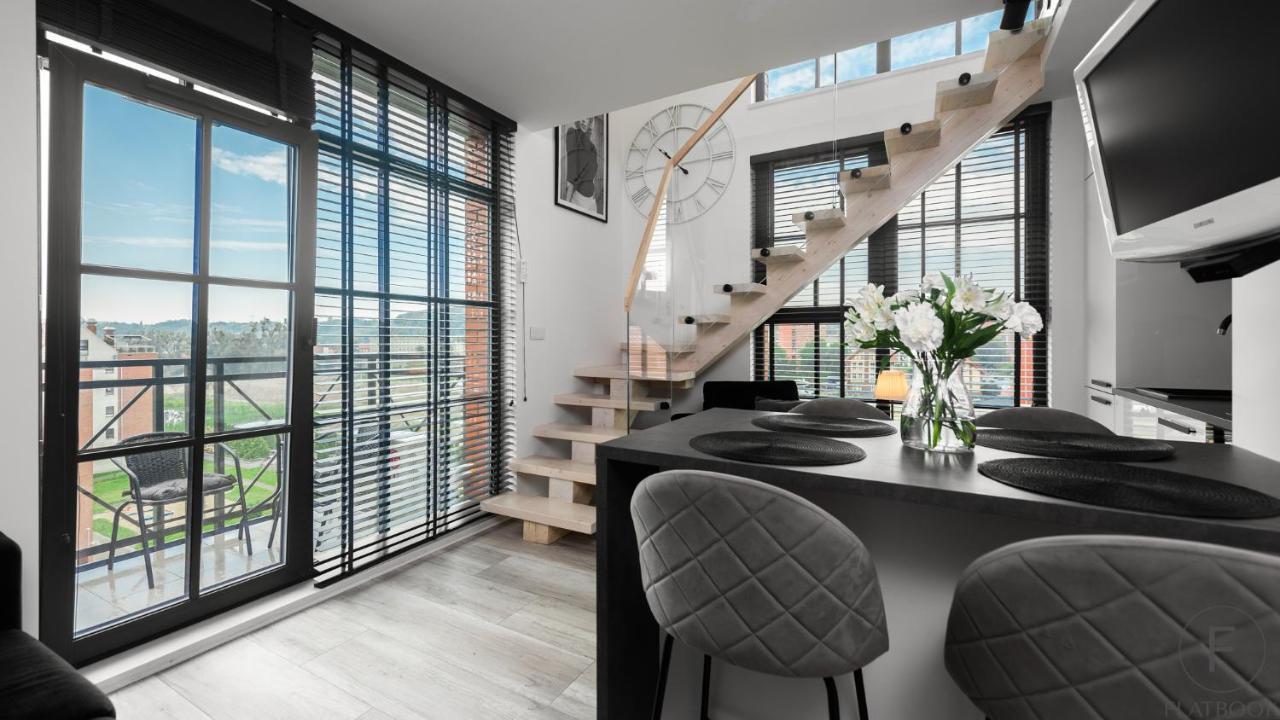 Flatbook - City Center Spa Apartments Dwie Motlawy Gdansk Dış mekan fotoğraf