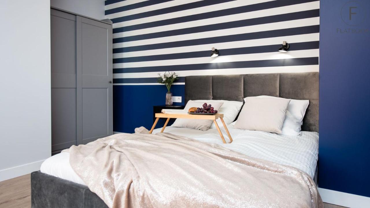 Flatbook - City Center Spa Apartments Dwie Motlawy Gdansk Dış mekan fotoğraf